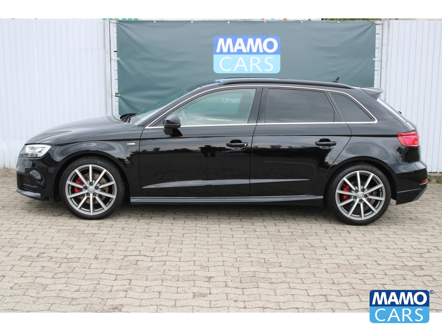 Fahrzeugabbildung Audi A3 Sportback 35 TDI sport S line/PANO/AHK/Rückfahrkamera