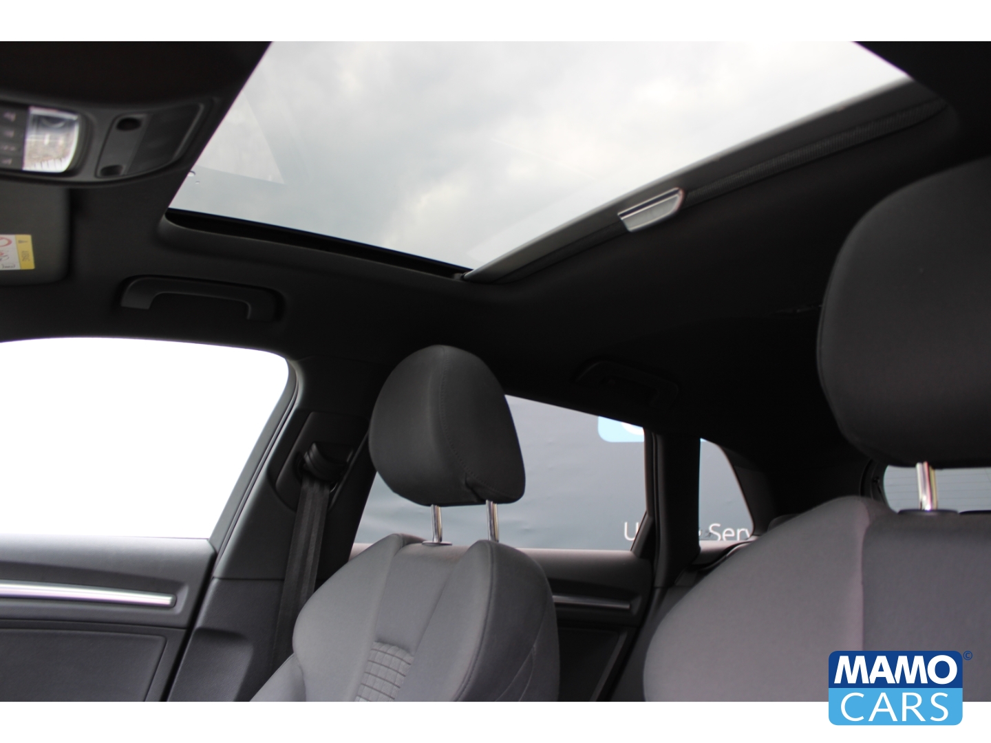 Fahrzeugabbildung Audi A3 Sportback 35 TDI sport S line/PANO/AHK/Rückfahrkamera