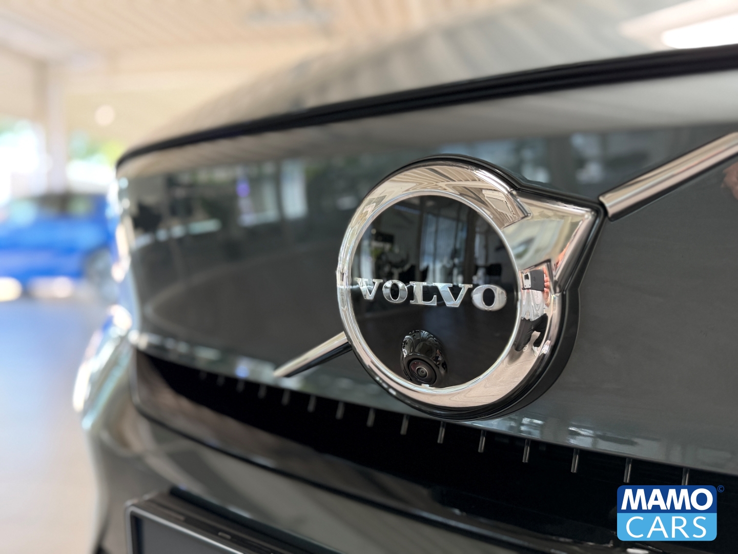 Fahrzeugabbildung Volvo EX40 Twin AWD Plus Dark AHK/ACC/BLIS/360CAM/SHZ