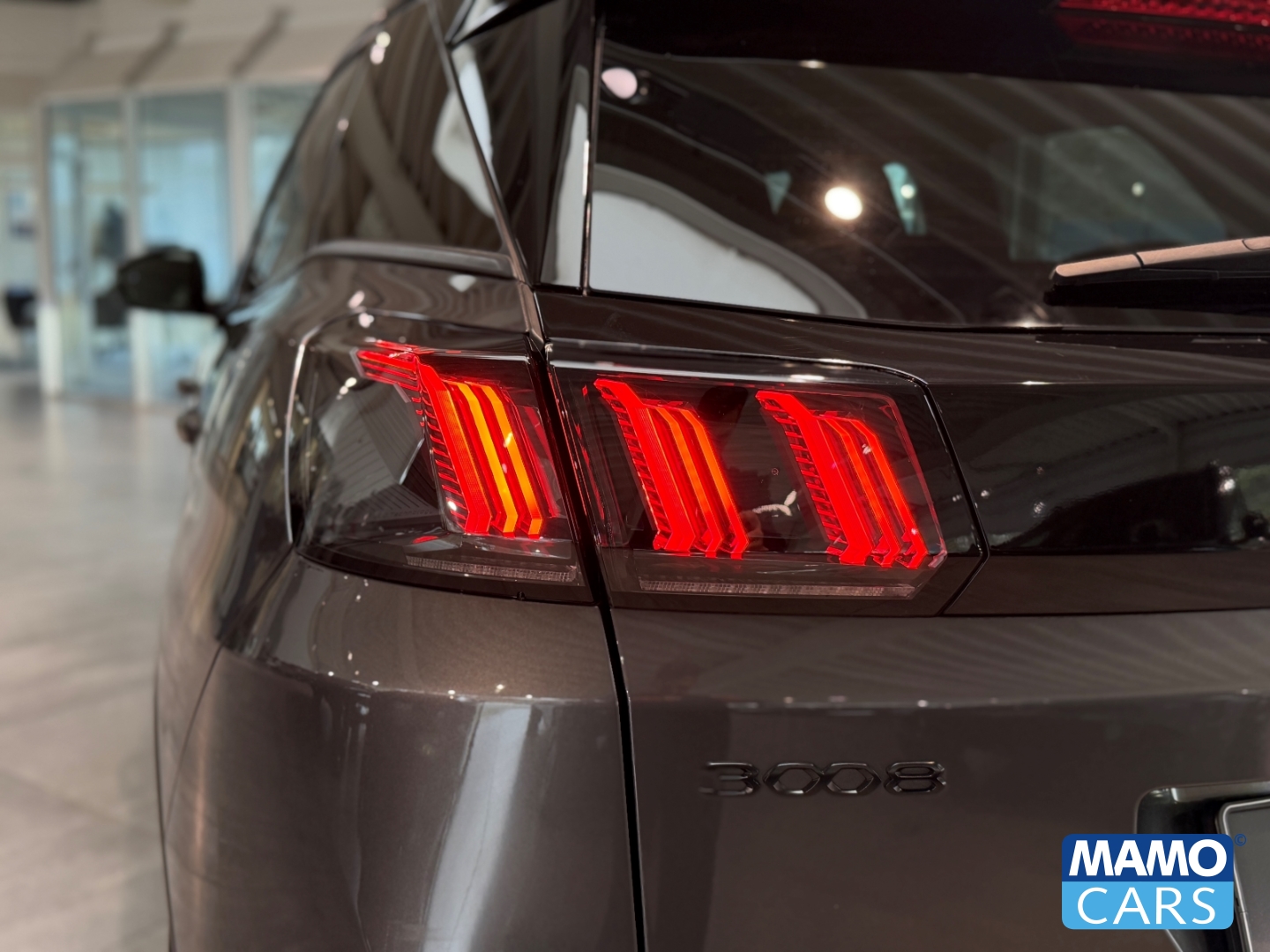 Fahrzeugabbildung Peugeot 3008 1.2 GT PureTech 130 ACC/BLIS/CAM/SHZ/APPLE