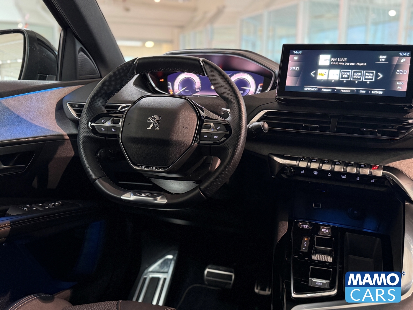 Fahrzeugabbildung Peugeot 3008 1.2 GT PureTech 130 ACC/BLIS/CAM/SHZ/APPLE