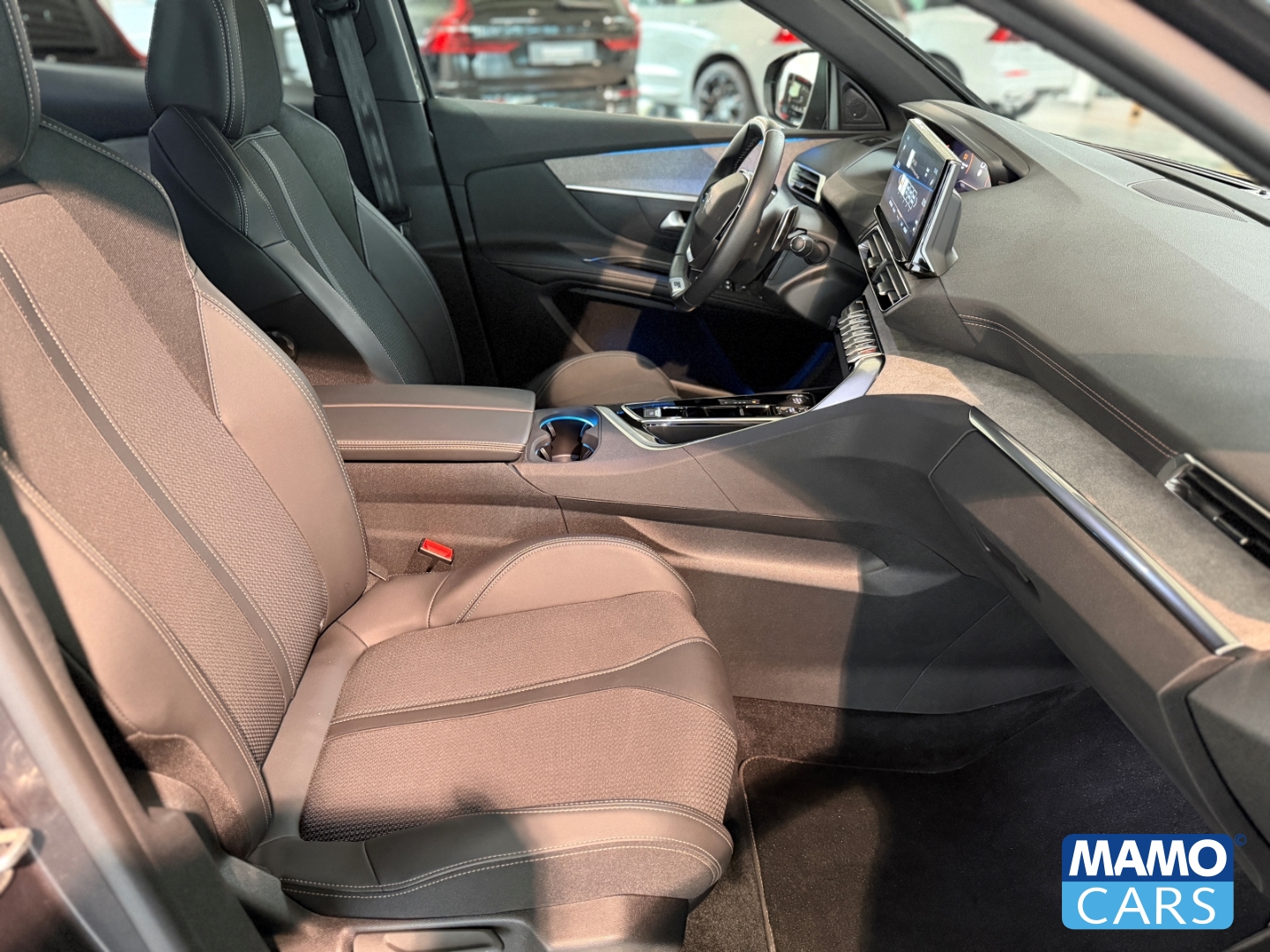 Fahrzeugabbildung Peugeot 3008 1.2 GT PureTech 130 ACC/BLIS/CAM/SHZ/APPLE