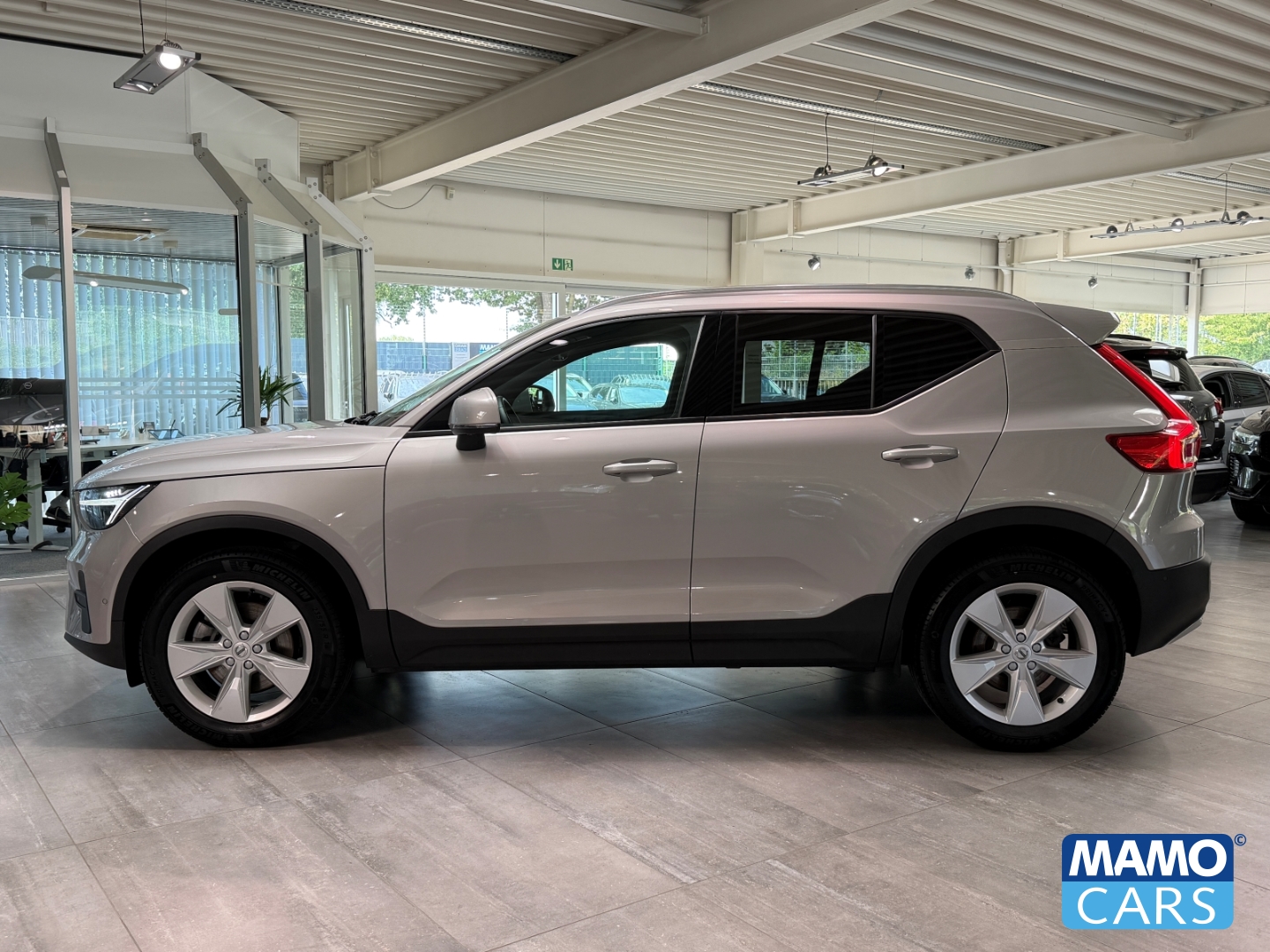 Fahrzeugabbildung Volvo XC40 B3 Core APPLE/ACC/BLIS/360°/GOOGLE