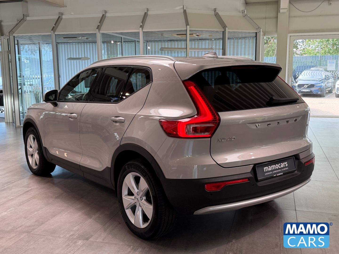 Fahrzeugabbildung Volvo XC40 B3 Core APPLE/ACC/BLIS/360°/GOOGLE