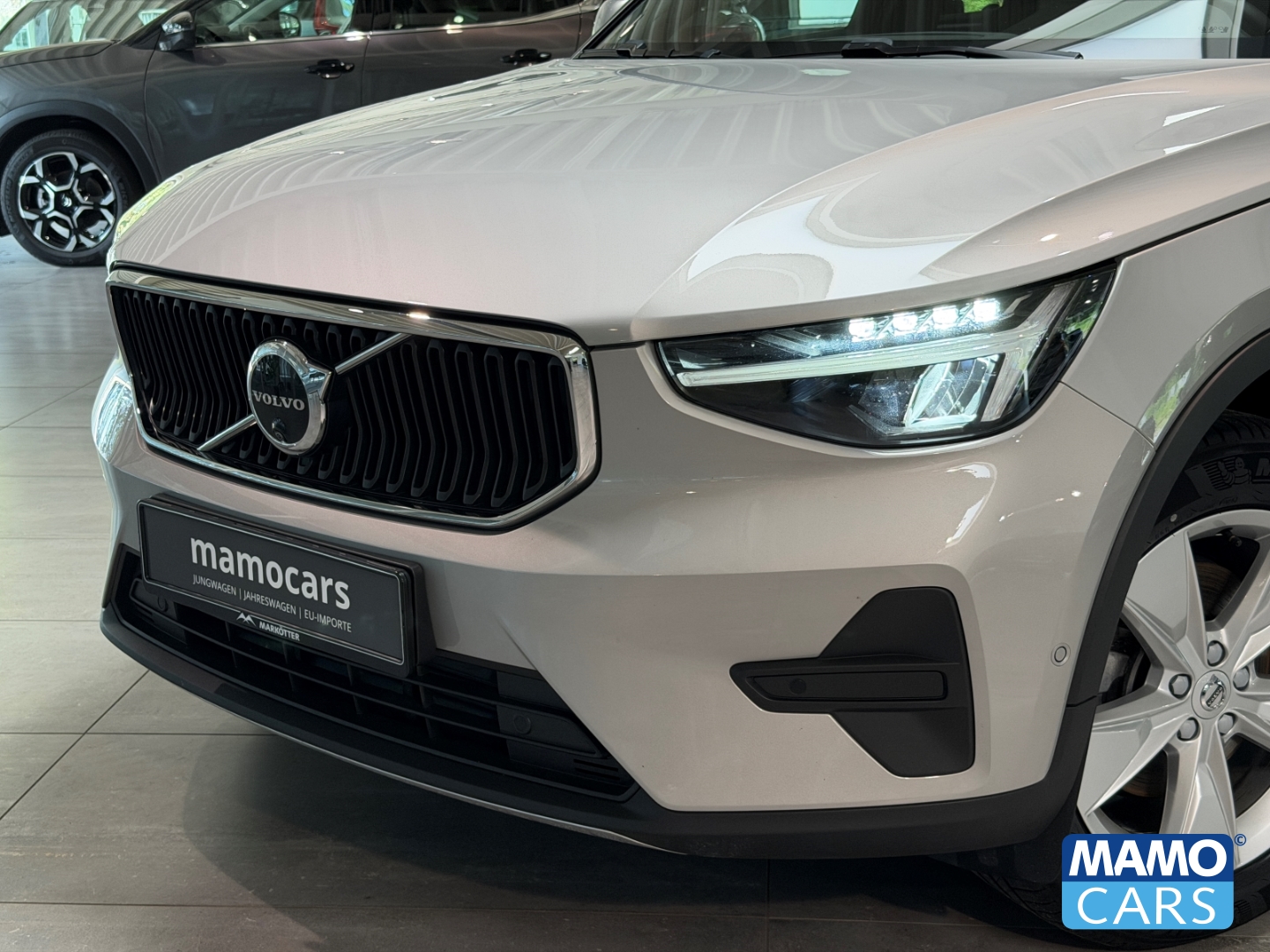 Fahrzeugabbildung Volvo XC40 B3 Core APPLE/ACC/BLIS/360°/GOOGLE