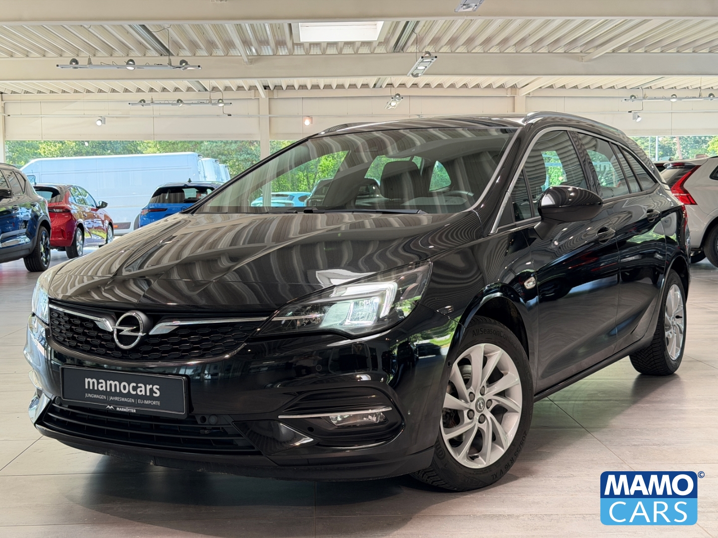 Fahrzeugabbildung Opel Astra K ST Elegance BLIS/CAM/SHZ/LHZ/NAVI/PDC