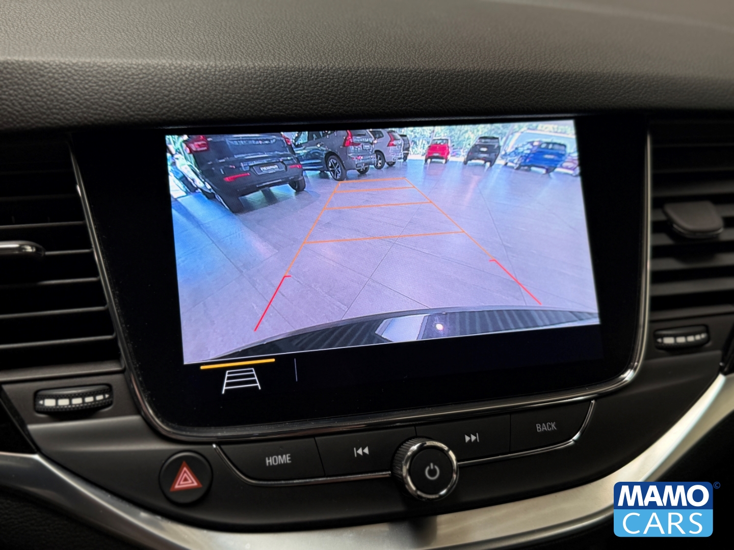 Fahrzeugabbildung Opel Astra K ST Elegance BLIS/CAM/SHZ/LHZ/NAVI/PDC
