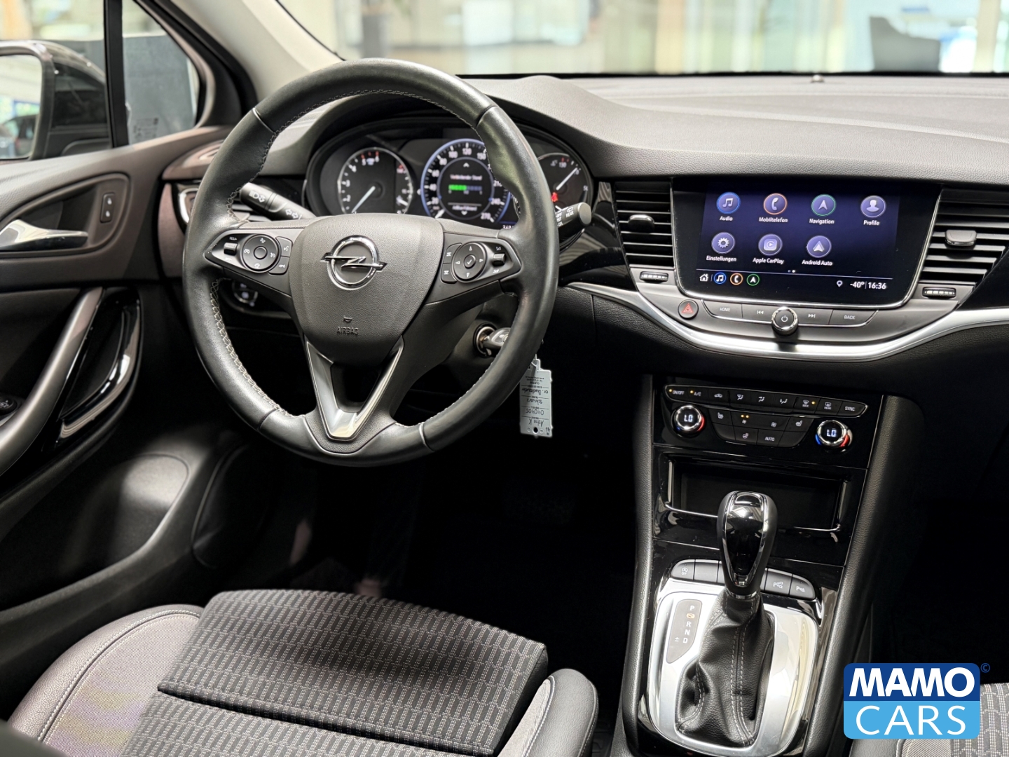 Fahrzeugabbildung Opel Astra K ST Elegance BLIS/CAM/SHZ/LHZ/NAVI/PDC