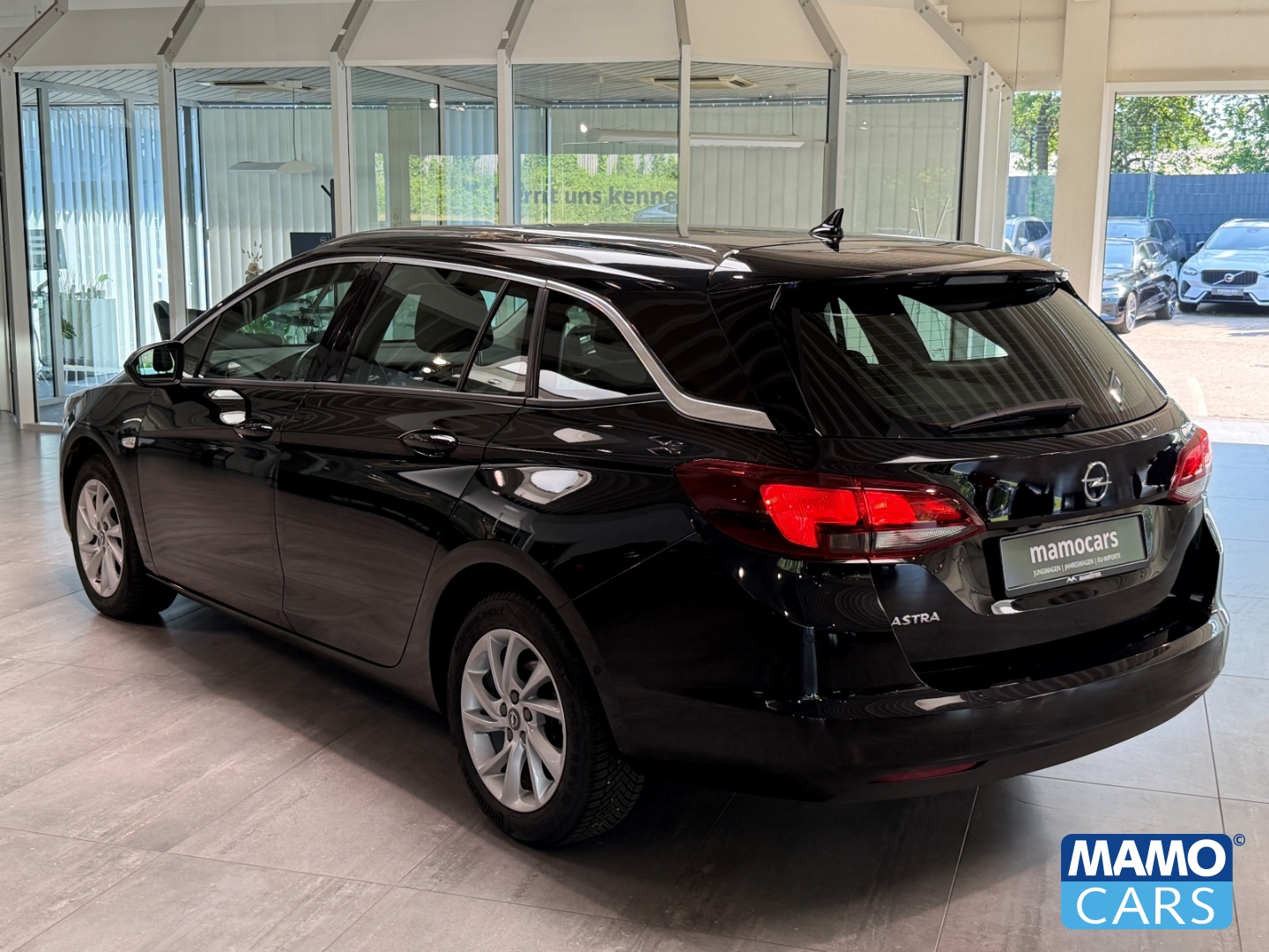 Fahrzeugabbildung Opel Astra K ST Elegance BLIS/CAM/SHZ/LHZ/NAVI/PDC