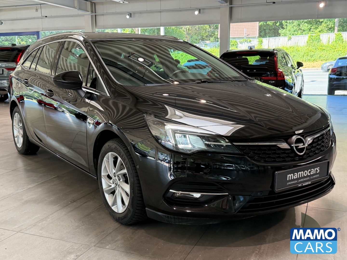 Fahrzeugabbildung Opel Astra K ST Elegance BLIS/CAM/SHZ/LHZ/NAVI/PDC
