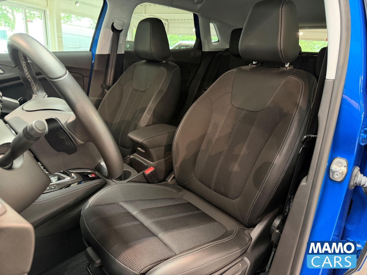 Fahrzeugabbildung Opel Grandland 1.5 GS Line PDC/KLIMA/NAVI/APPLE