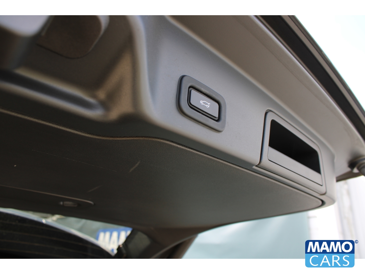 Fahrzeugabbildung Land Rover Range Rover Evoque P300e R-Dynamic SE/AHK/Winterpaket/Meridian Sound